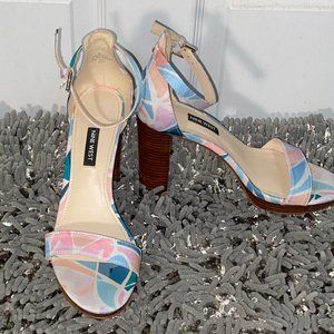 Nine West Floral Size 8 Block Heels